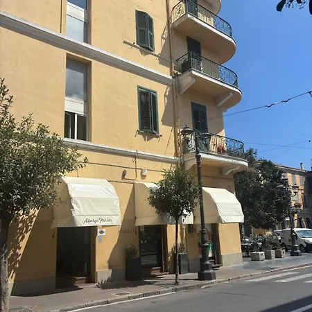 Florida Hotel