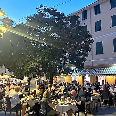 Florida Hotel